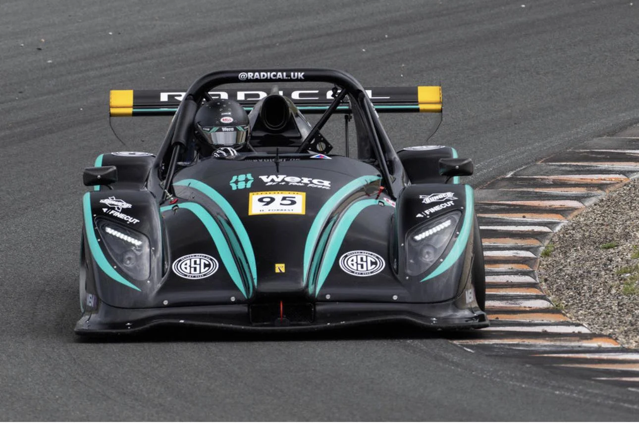 Hamish Forrest racing a Radical SR3